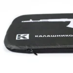 ВЪЗГЛАВНИЧКА ЗА СЯДАНЕ СЪС СИЛУЕТ НА АВТОМАТ AK - Image 3